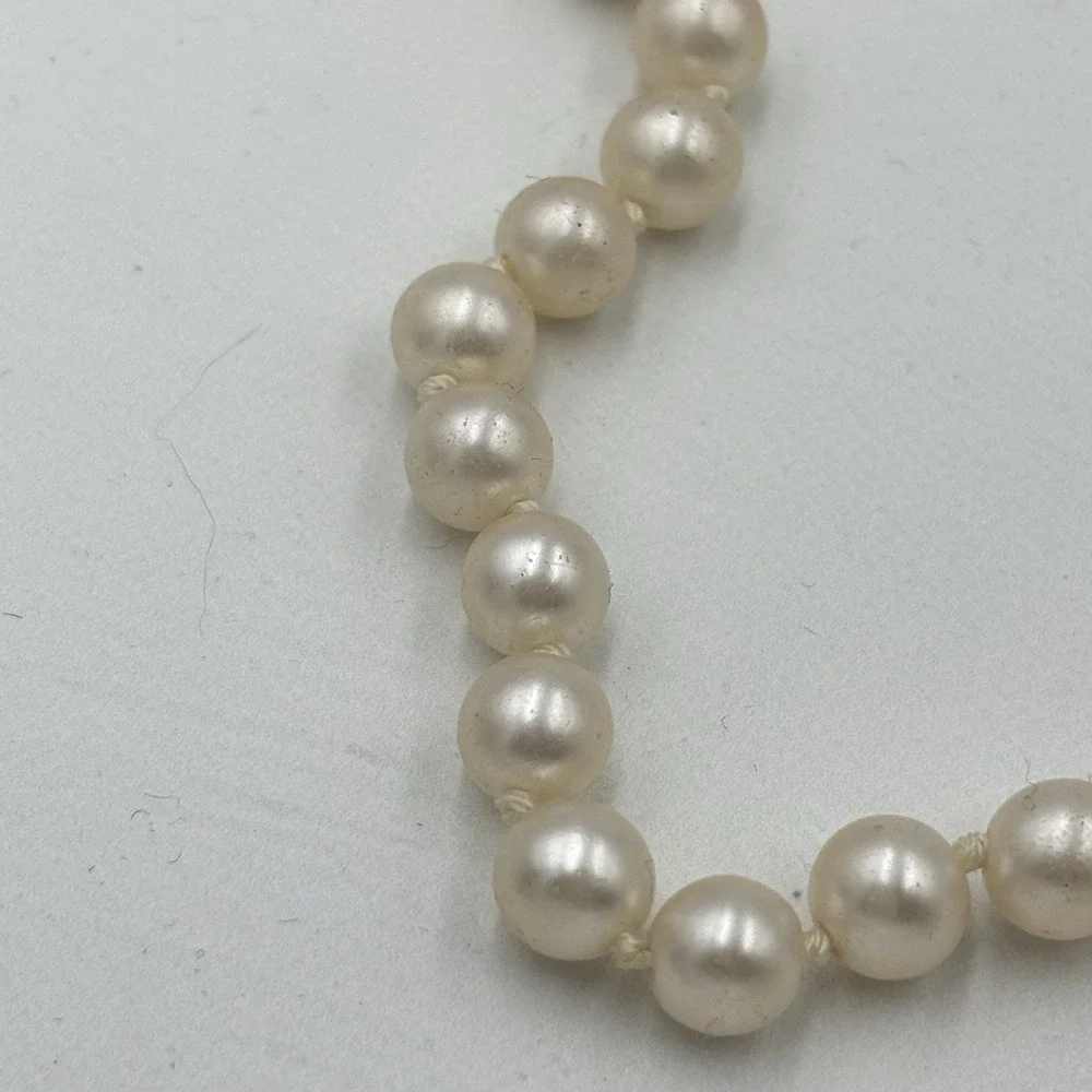 Vintage Cultured Pearl Necklace 18